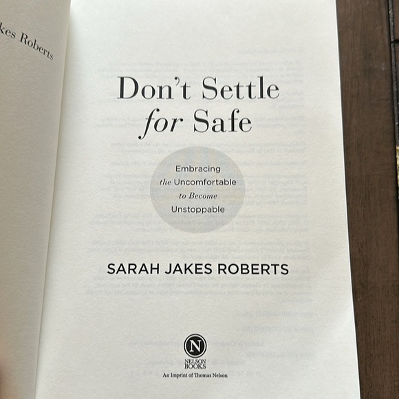 Don’t settle for safe (paperback) - Picture 4 of 5